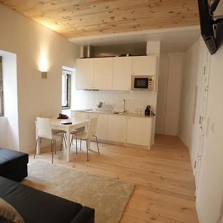 Charming Bairro Alto Appartement Lissabon
